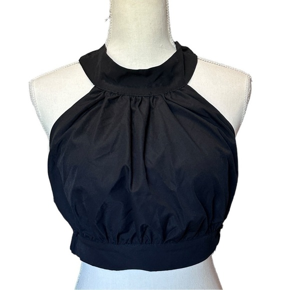 #67 NWT Missguided Crop Tie Halter Top In Black - Picture 1 of 4